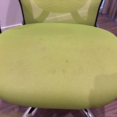 [無料」オフィスチェア リクライニング  LOWYAの画像