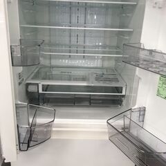 ★リユースのサカイ横浜南店★YM1681 TOSHIBA 冷蔵庫 GR-V600FK 601L 23年製 動作確認／クリーニング済みの画像