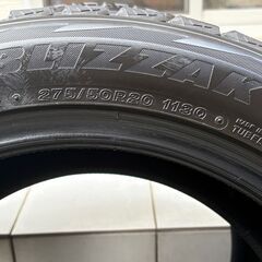 バリ山 中古スタッドレスタイヤ BRIDGESTONE ブリヂストン BLIZZAK DM-V2 275/50R20 113Q 4本セット 冬用タイヤ 8分山の画像