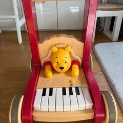 くまのプーさん⭐︎ピアノ付き歩行器
の画像