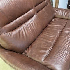 本革ソファの画像