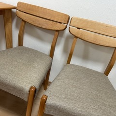 ダイニングテーブルセットの画像