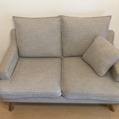 《無料で譲ります》2人掛けソファー 松戸市 グレーの画像