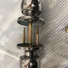 ドアノブ錠両面の画像