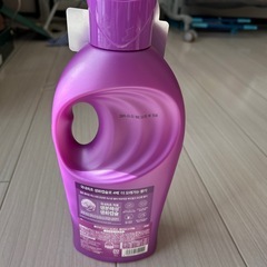 アウラ　柔軟仕上げ剤　本体&詰め替えの画像