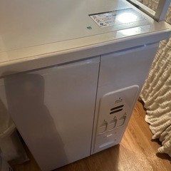 米びつ収納の画像