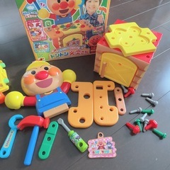 アンパンマン　おもちゃ　ねじねじ　トントン大工さんの画像