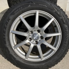 お取引中　スタッドレスタイヤ　225/60R17 BLIZZAK DM-V2の画像