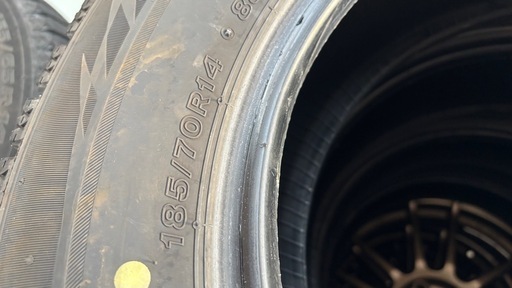 185/70R14ブリジストンタイヤ