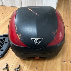 バイク用トップケースブランド Coocase（クーケース） のリアボックスの画像