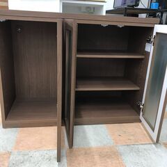 ＼家具＊家電のお店／ 【ｼﾞｬﾝｸﾞﾙｼﾞｬﾝｸﾞﾙ石川金沢店】食器棚 木目調/ブラウン   W(幅)100×D(奥行き)42×H(高さ)75cmの画像