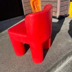 USA Little tikes 幼児用イスの画像