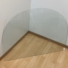 無料‼️半円形強化ガラス　2枚の画像