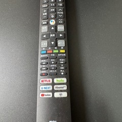 2022年製32型Android TV Google Chrome対応　EQUALS WALLテレビスタンド付の画像