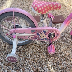 子供用自転車（ミニーマウス）の画像