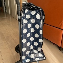IKEA 折畳式キャリーバックの画像