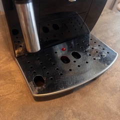 デロンギ　全自動コーヒーメーカー
の画像