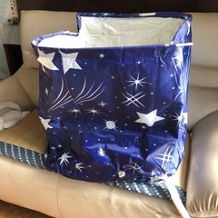 ステンレス折りたたみベット2台、持ち運び浴槽
の画像