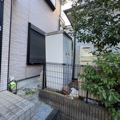 イナバ　物置きの画像