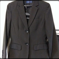 ブラックストライプスーツ３点セットの画像