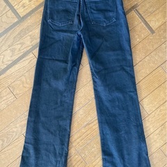 58.5㎝　UNIQLO jeansの画像