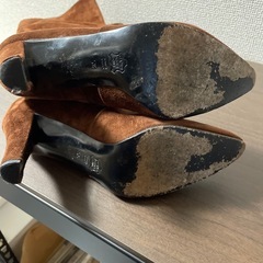 CHARLES JOURDANロングブーツの画像