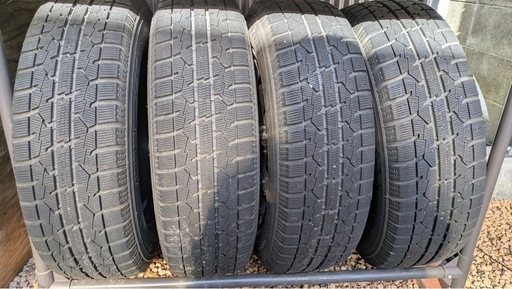 スタッドレスタイヤホイール195/65R16