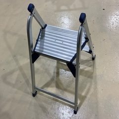 踏み台　　脚立の画像