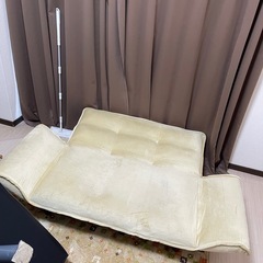 折りたたみソファーの画像