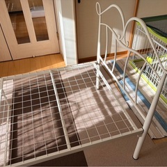 シングルベッド　ベッドフレームの画像