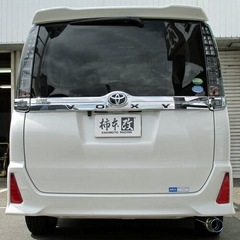 【柿本マフラー】ヴォクシー 80 後期    マフラーの画像