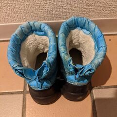 子供用　冬靴ブーツ、サイズ16cm（無料、１２月２１日まで）の画像