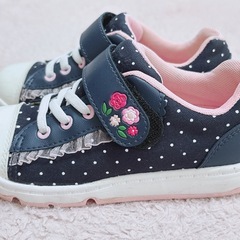 moonSTAR ネイビー・ドット柄スニーカー 17.5cmの画像