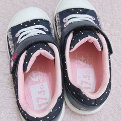 moonSTAR ネイビー・ドット柄スニーカー 17.5cmの画像