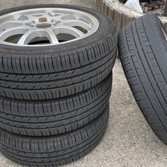 タイヤ　アルミセットの画像