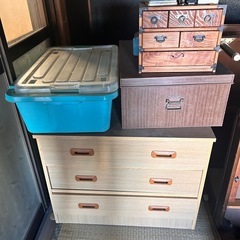 タンスの画像