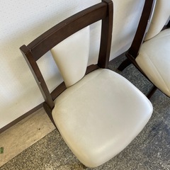 ニトリ　回転式　ダイニングチェア　セットの画像