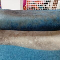 デザインの可愛い二人掛けソファの画像