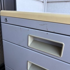 オフィス　キャビネットの画像