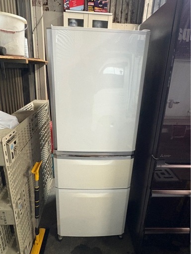 【中古・動作品】三菱 冷蔵庫 MR-C34W-W（335L）／配送OK