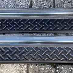 超格安 ジムニーシエラ用　運転席ー助手席のガード　ブラック色 　の画像