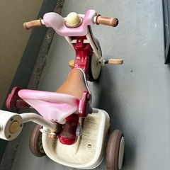 三輪車　おもちゃ　折りたたみ式の画像