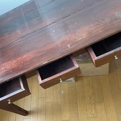 テーブルの画像