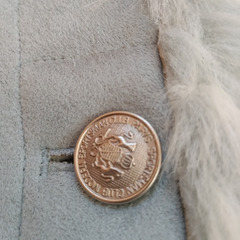 中古美品　うさぎジャケット & フェイクファーコート　２着で　の画像