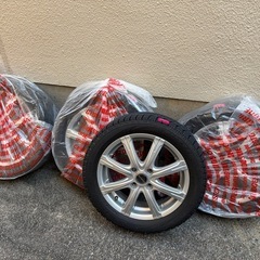 ブリヂストン　スタッドレスタイヤVRX＋アルミホイール4本セットの画像