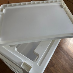 訳あり＊組み立てワイド収納チェスの画像