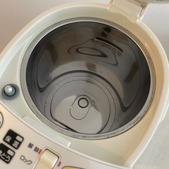 【美品】ピーコック魔法瓶 電動給湯ポット 3.0L WMJ-30-W ホワイト系 2018年製の画像