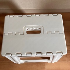 ニトリの踏み台の画像