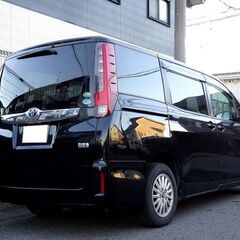 車検満タン ノア ハイブリッドＧ トヨタセーフティセンス 衝突軽減ブレーキ ナビ フルセグTV Bluetooth フリップダウンモニター バックモニター 両側パワスラ スマートキー クルコン シートヒーター LEDライト ETCの画像