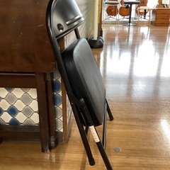 折りたたみチェア(黒)【町田市再生家具】1206 Aの画像